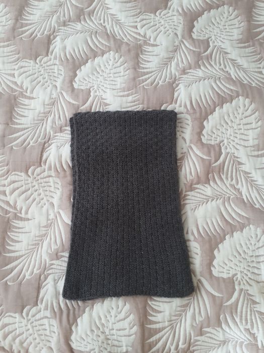 НОВ Мек и топъл сив шал