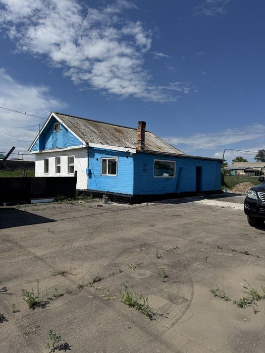 Продаётся дом с большим участком