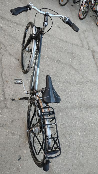 Bicicleta Pegasus Premio SL roti 28 8 viteze în butuc.
