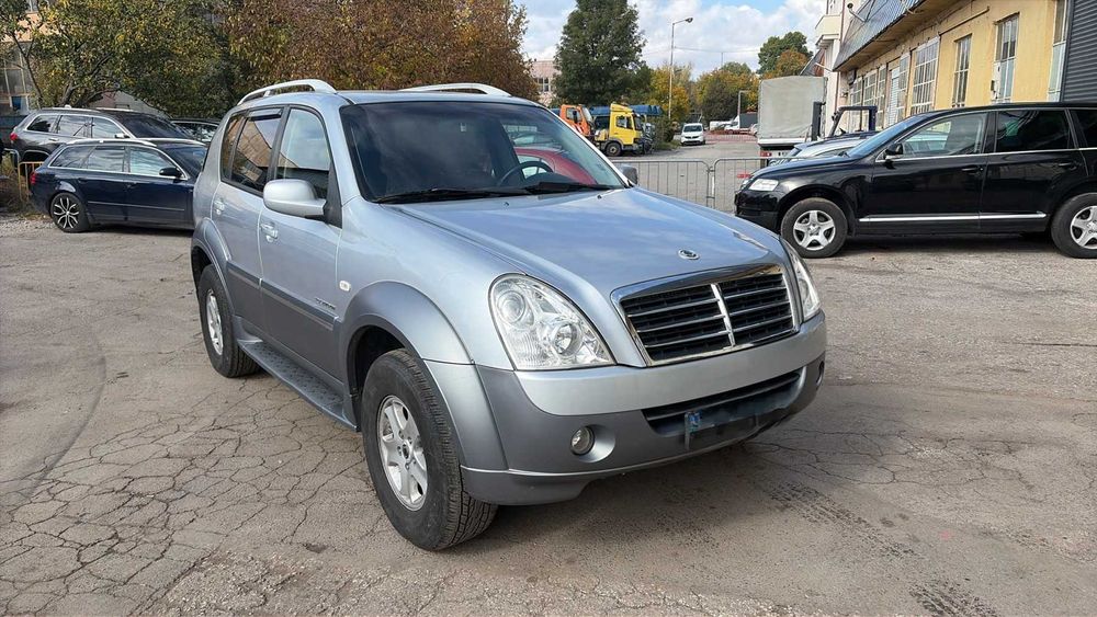 Продавам автомобил SsangYong
