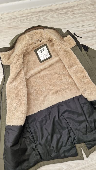 Куртка женская Reebok