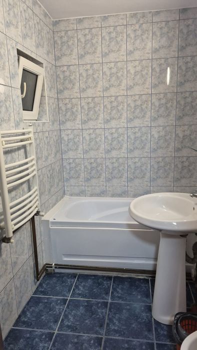 Proprietar, închiriez 2 camere Circumvalațiunii