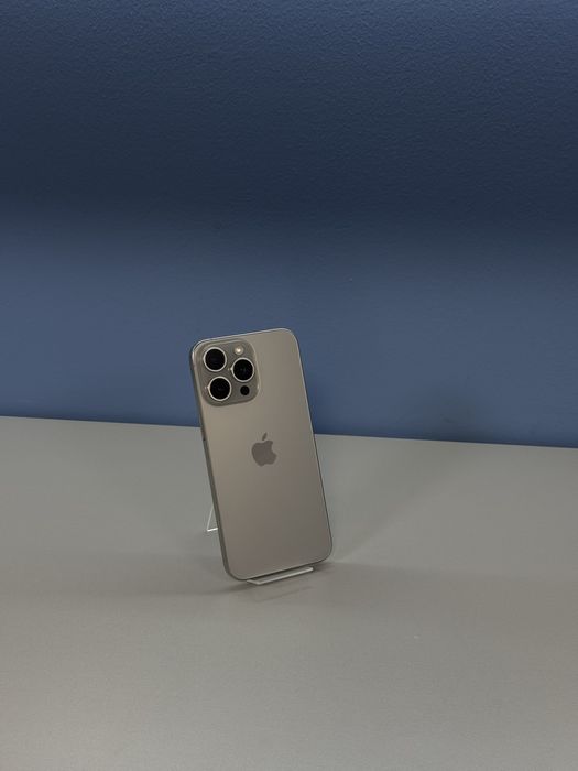Продам iPhone 15 Pro Max 256