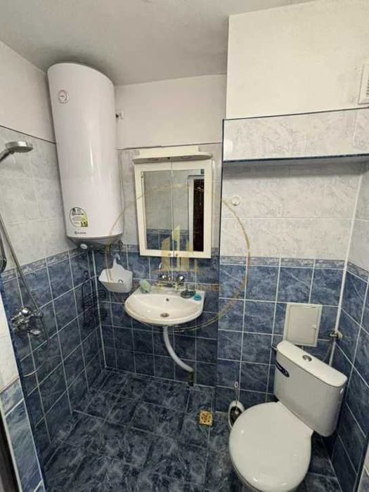 Дава се под наем Двустаен апартамент в Варна, Младост 2 - 42 кв.м за 375 € - Снимка #8