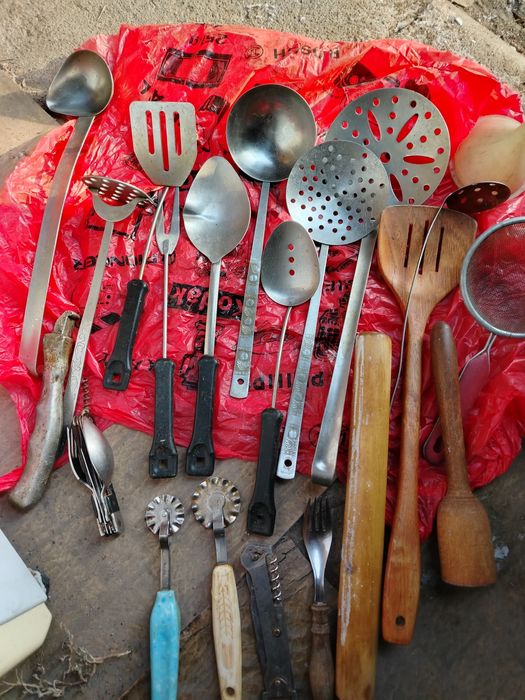 Продам советскую  посуду мыть надо будет