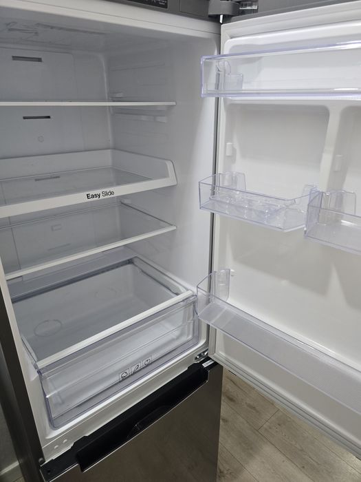 Продам срочно новое