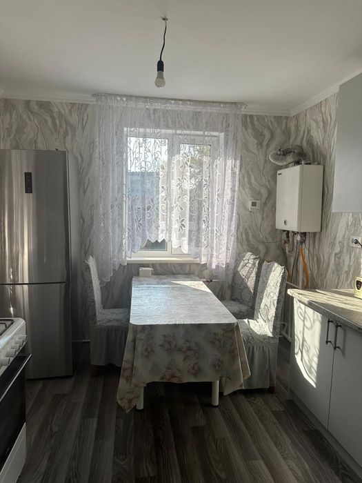 Обменяю дом на квартиру.