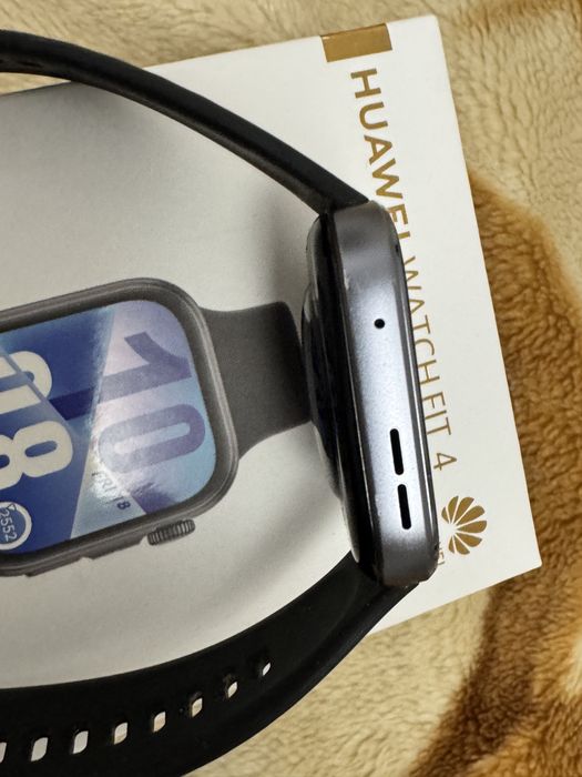 Smartwatch HUAWEI Watch Fit 4