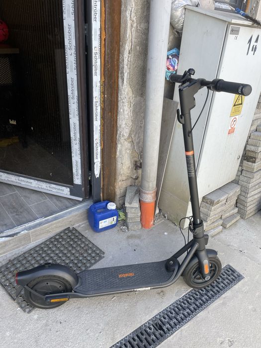 Vînd trotinetă ninebot