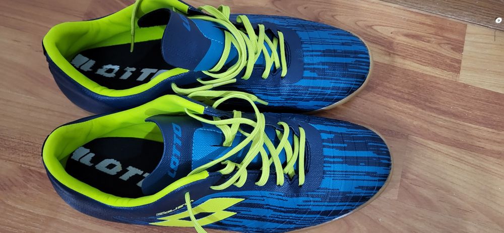 Adidasi Lotto,marimea 42