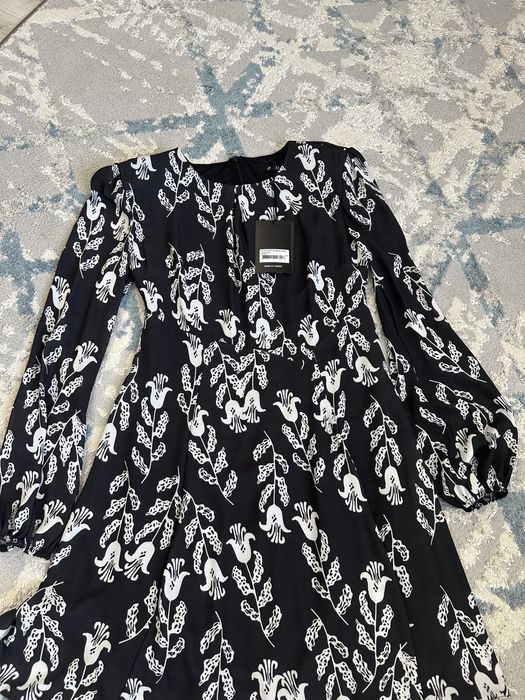 Платье женское.