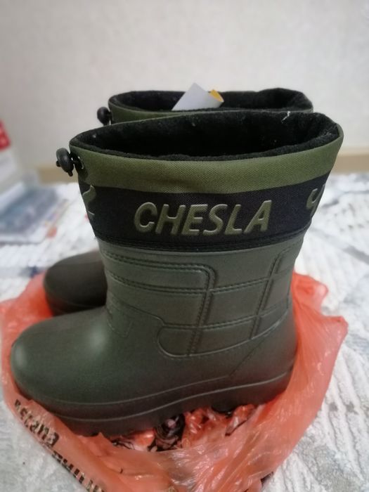 Новые. Размер 41. Цена 7500.