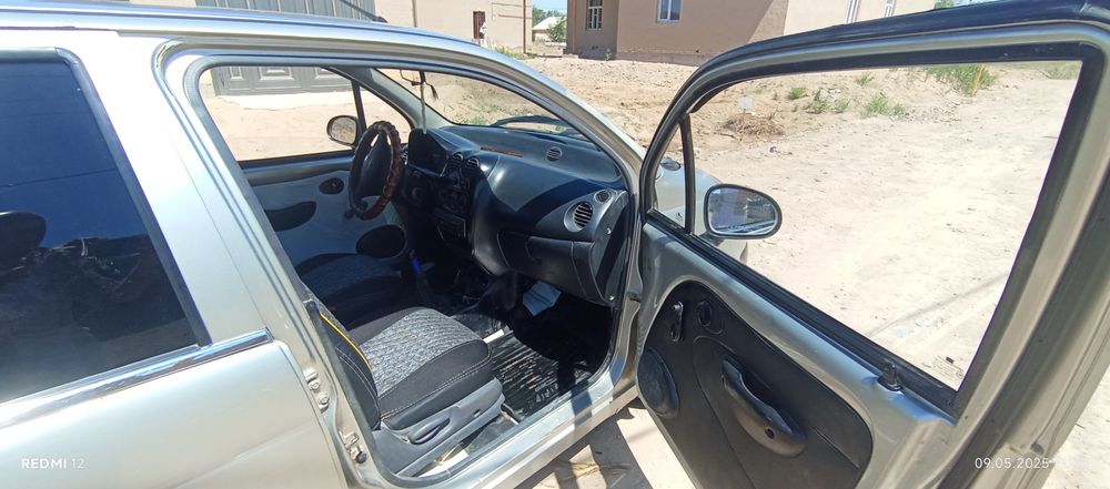 Матиз 2006 сотилади матор ремонт болган, олдинги 2 балон тоза удар йок