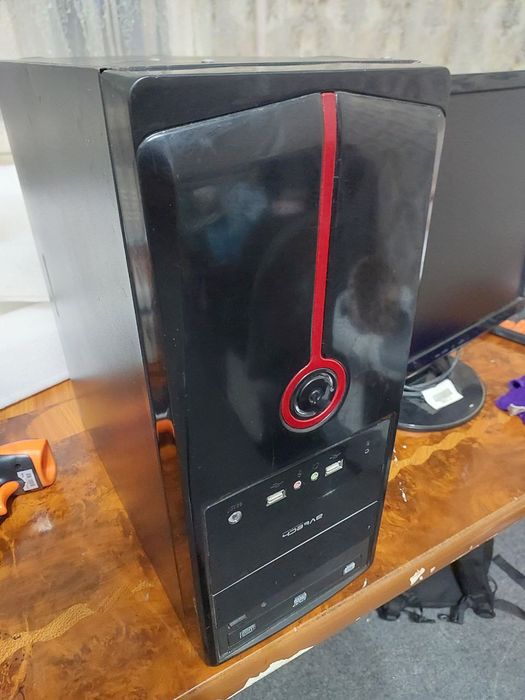 2 та монитор, 1 та процессор