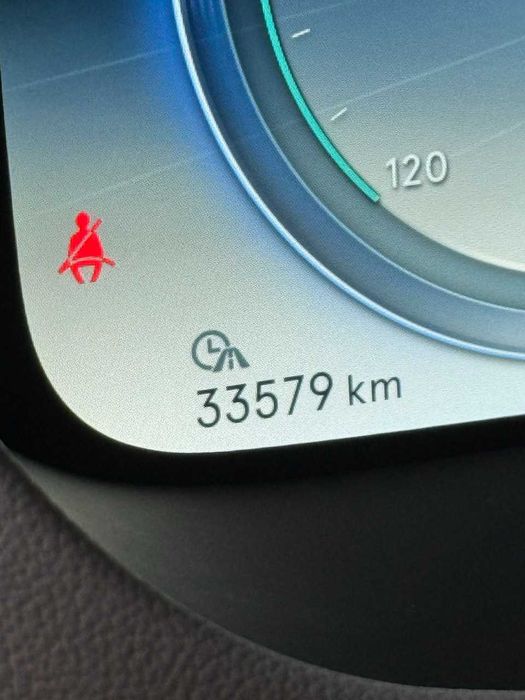 Denza X (BYD&Mersedes) в идеальном состоянии