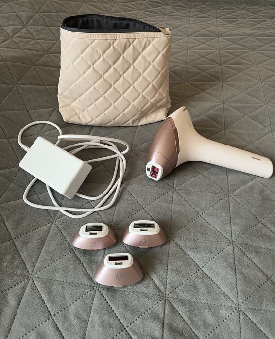 Фотоепилатор Philips Lumea