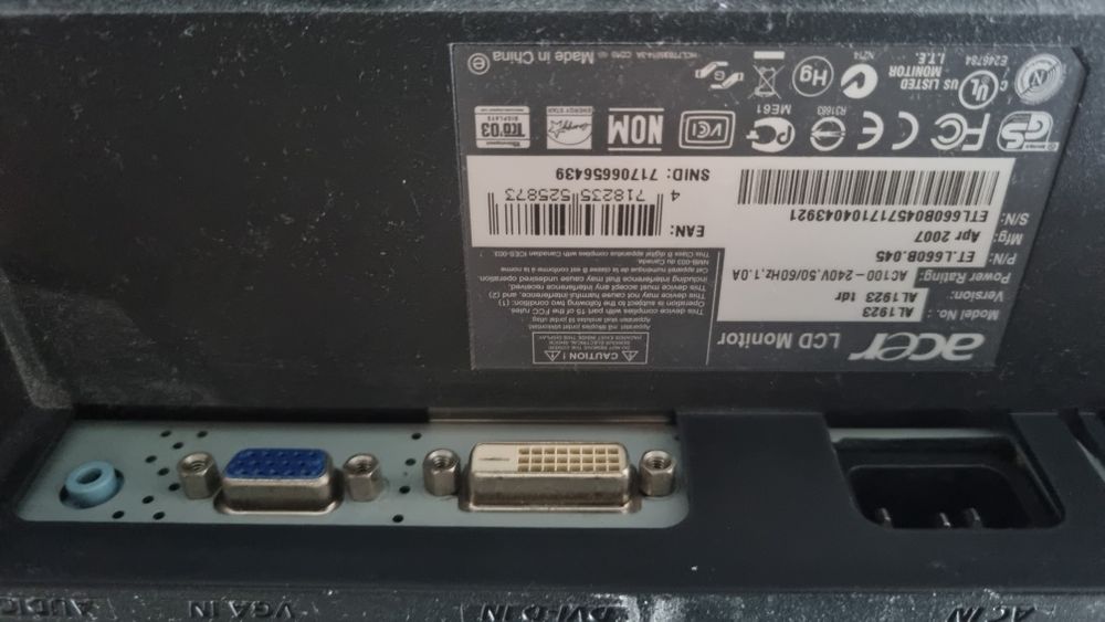 Monitoare Acer si Philips