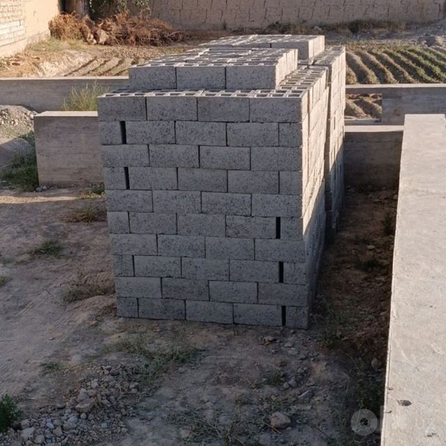 Jomboy shlaka blok