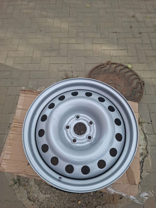 запаска р17 nissan и др