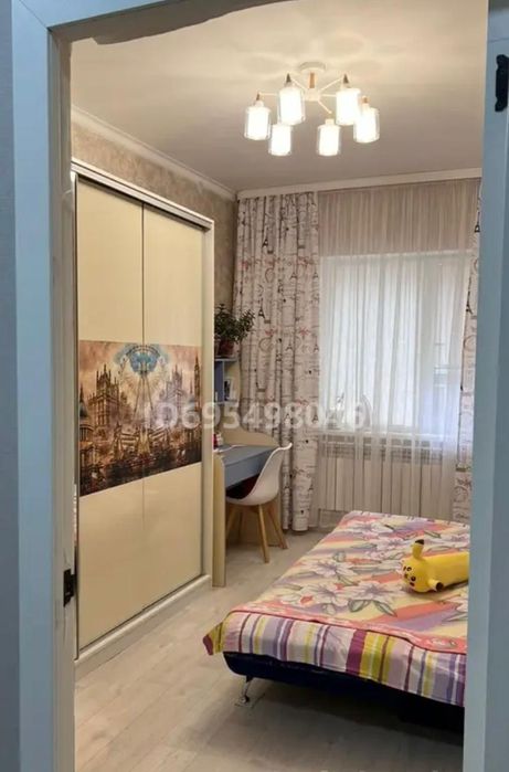 Письменный/компьютерный стол