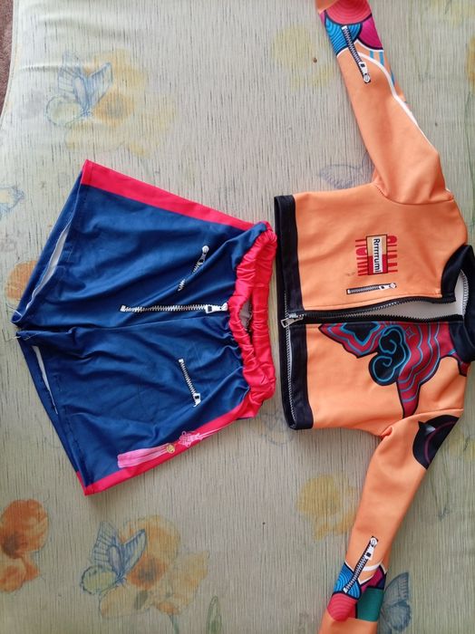 Костюм на прокат голден