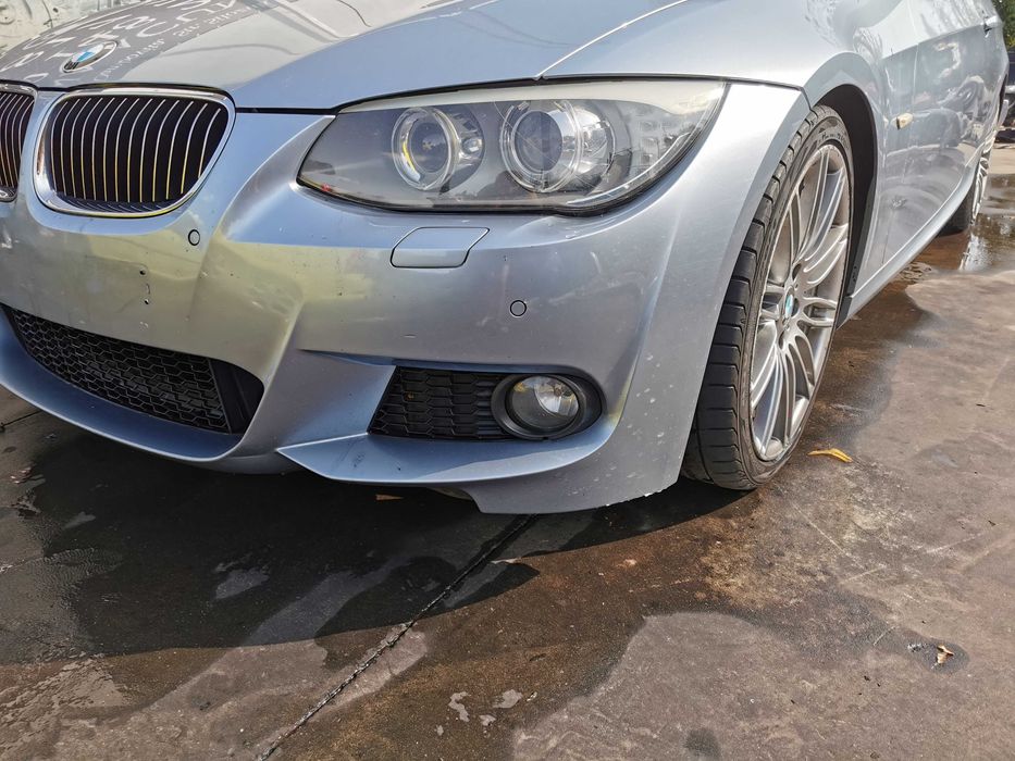 Dezmembrez bmw e93 facelift M-pachet/bara fata e93/capota e93/far e93/