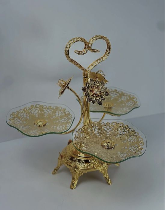 Посуда манежница конфетница