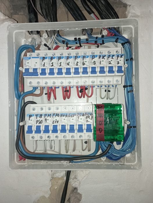 Услуги электрика частны электрик