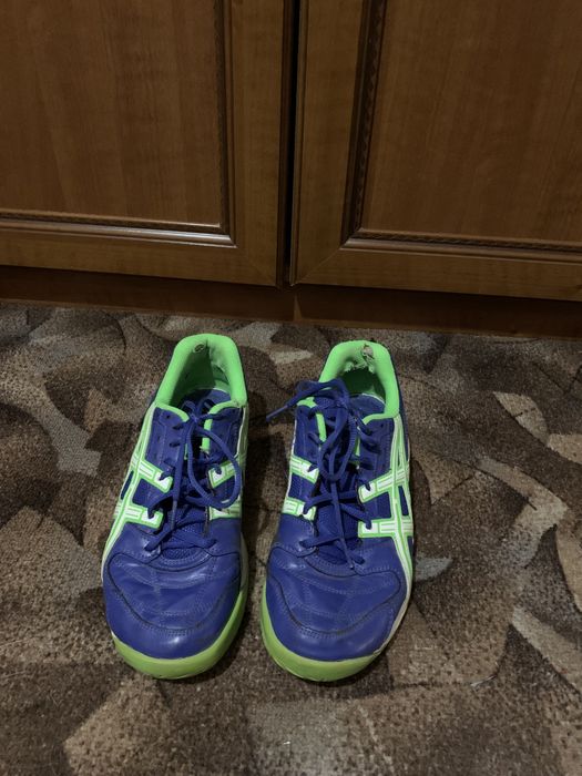 Беговые кроссовки