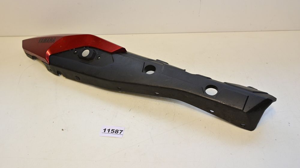 Carena Stanga Spate Yamaha MT09 / Tracer 2014 - 2024