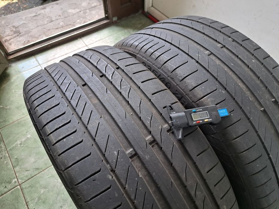 2 anvelope 235/40 R20 Continental