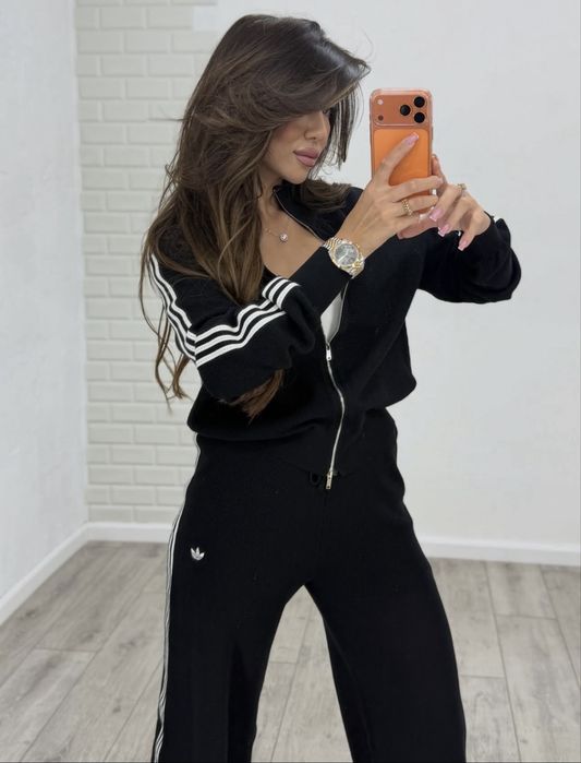 Спортивыный костюм вязка,новый