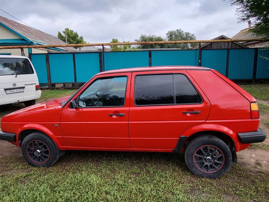 Продам Volkswagen Golf 2