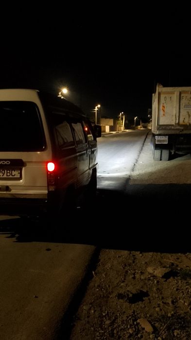 Moshina yaxshi ozgina shi bor haydasa boladi