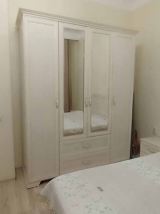 Продажа спальный гарнитур