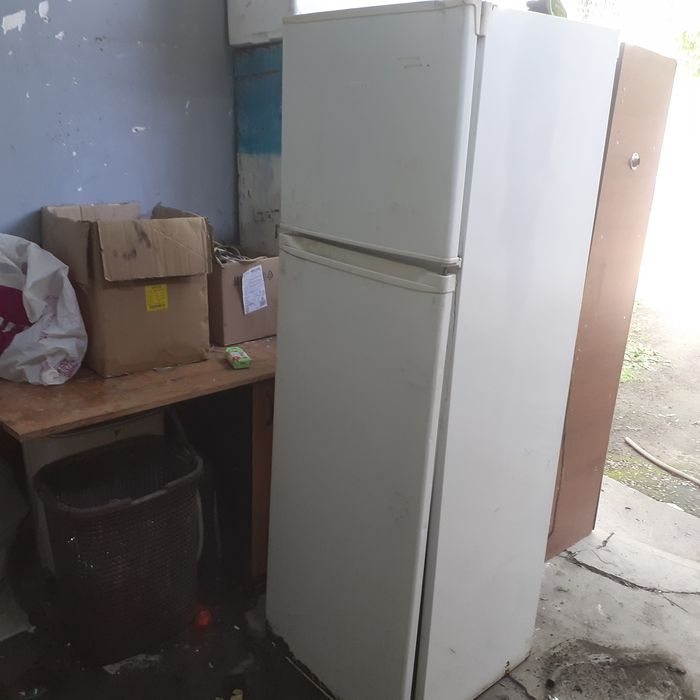 Холодильник орташа жағдайда істеп тур