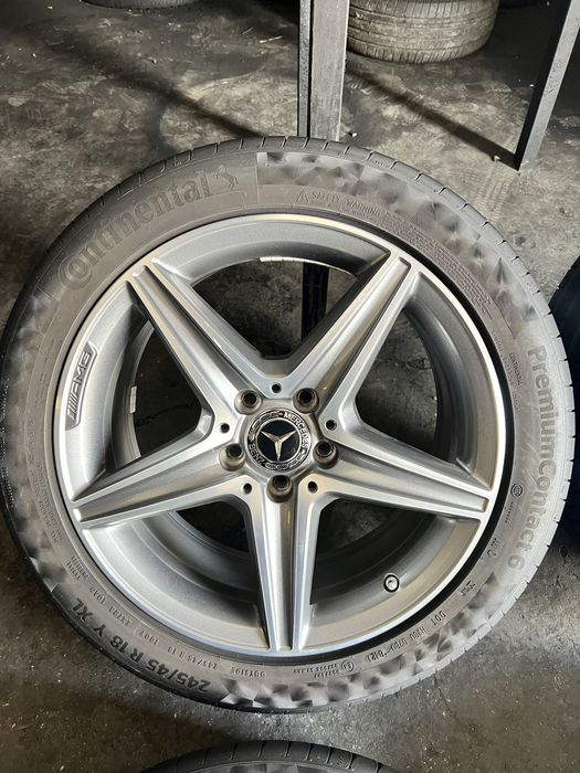 Jante Mercedes E classe AMG W213, S213, C238 + 245/45/18 Continental !