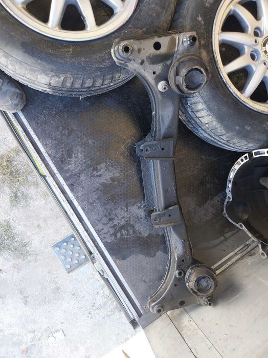 Продавам БМВ Е46 320Д на части