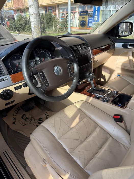 Продавам VW Touareg 2.5tdi