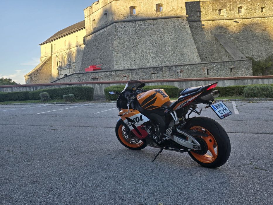 Honda Fireblade  SC57 Repsol