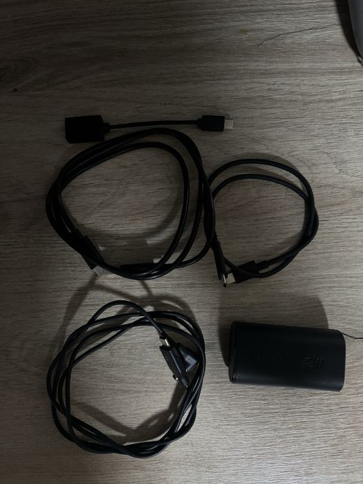 Dronă DJI Avata în stare perfectă(la pachet cu ochelari și telecomandă)