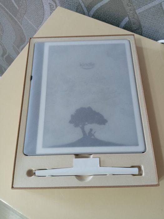 Электронная книга Amazon Kindle Scribe