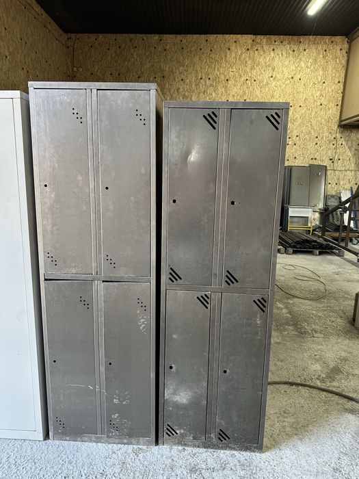 Шкафы металические