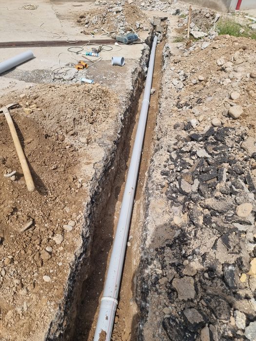 Урачи ва сантехника устаси.