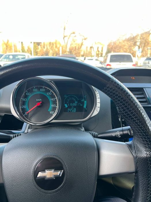 Спарк, 2 позиция механика, 2020 йил, тоза зудлик билан сотилади.