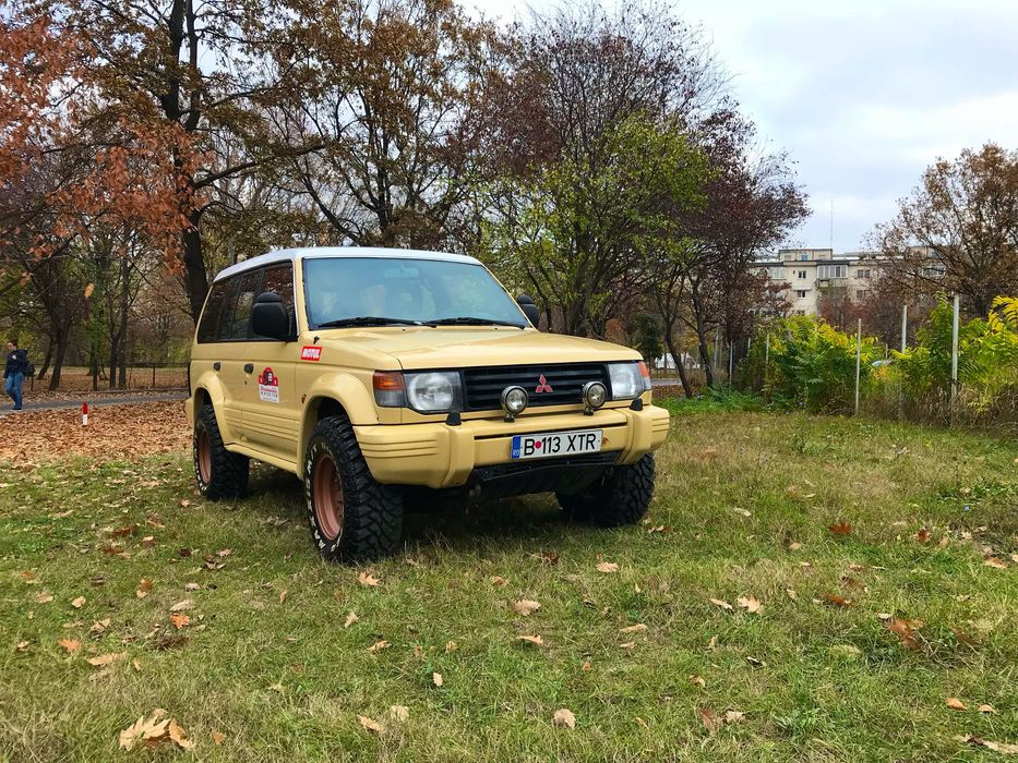 Mitsubishi Pajero Autoutilitara