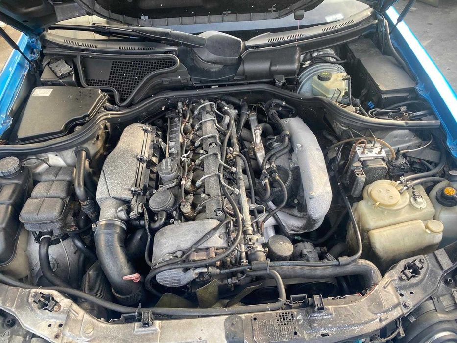 Dezmembrez Mercedes E-class W210/M104/M111/motor/cutie/usa/bara/interior/jante/faruri/stopuri/oglinda/geam/volan/carlig
