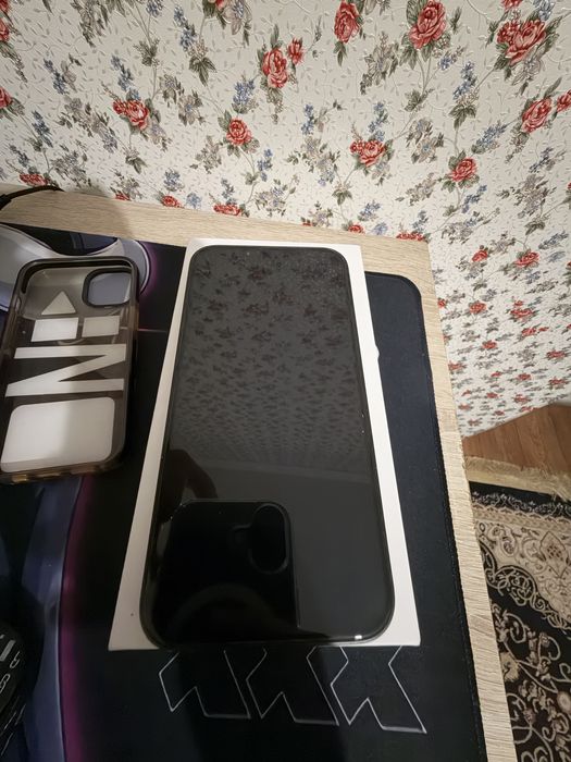 Продам iphone 13 128GB