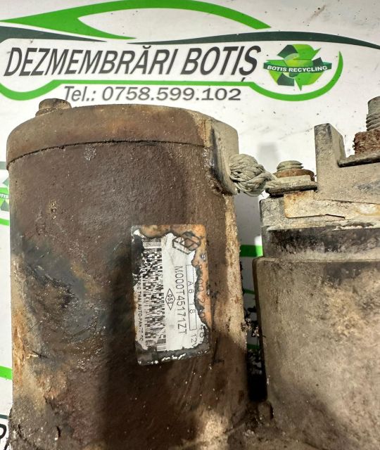 Electromotor 8200240487 Dacia Logan prima generatie