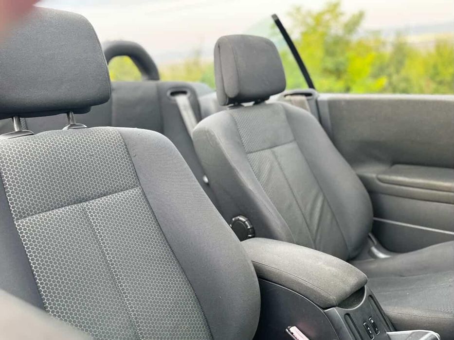 Renault preț 2300 €